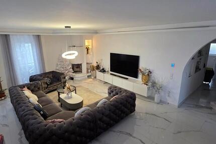 Wohnung Fürth Atzenhof - 3 Zimmer, 110 m&sup2;, 2.100&euro; | Angebot:24370177