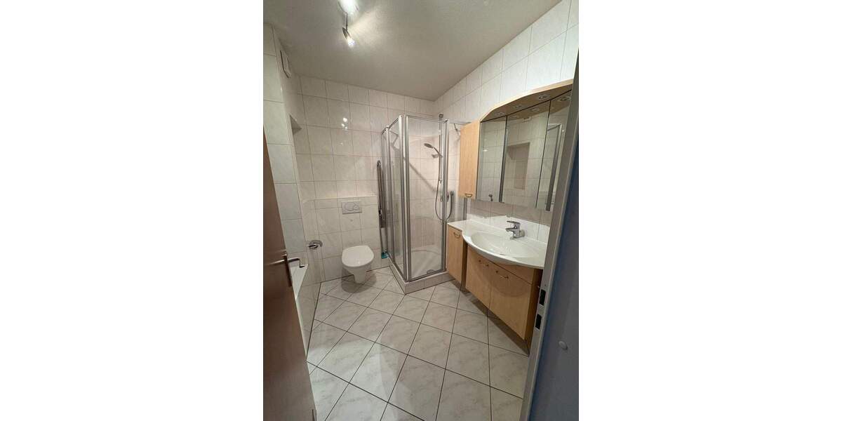 Großes Reihenendhaus in Reichelsdorf – nahe an der Stadt und doch eine grüne Oase 6 zimmer