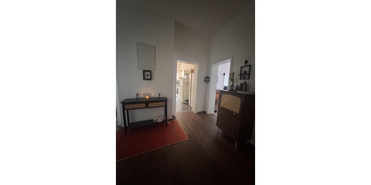 Etagenwohnung Nürnberg Hasenbuck - 4 Zimmer, 110 m&sup2;, 1.425&euro; | Angebot:26477227