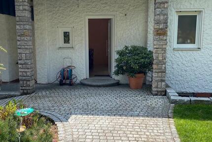 Wohnung Schwabach - 4 Zimmer, 190 m&sup2;, 2.100&euro; | Angebot:27622524