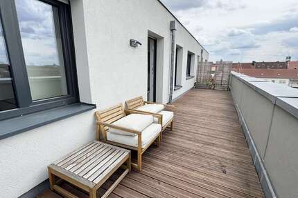 Wohnung zum Mieten in Nürnberg 2.000 € 93 m²