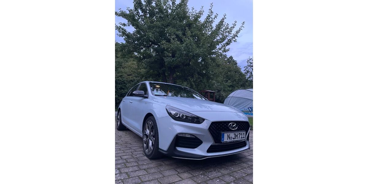 Hyundai i30 83.000 km 14.200 &euro; Schwabach 91126