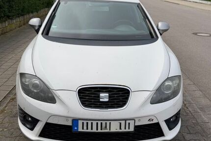 Seat Leon 300.000 km 3.500 &euro; Roth 91154