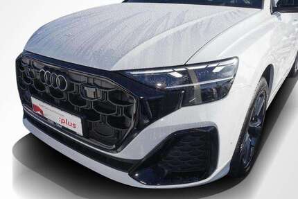 Audi Q8 9.990 km 75.880 &euro; Erlangen 91058