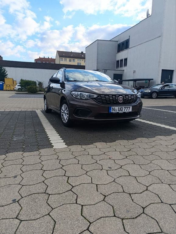 Fiat Tipo 89.260 km 6.699 € Nürnberg 90459
