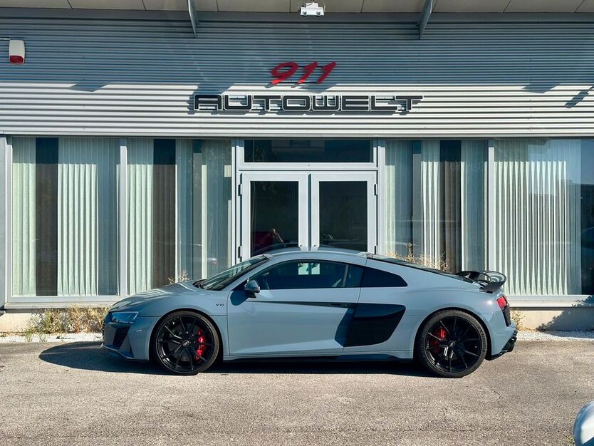 Audi R8 39.000 km 151.900 € Fürth 90763