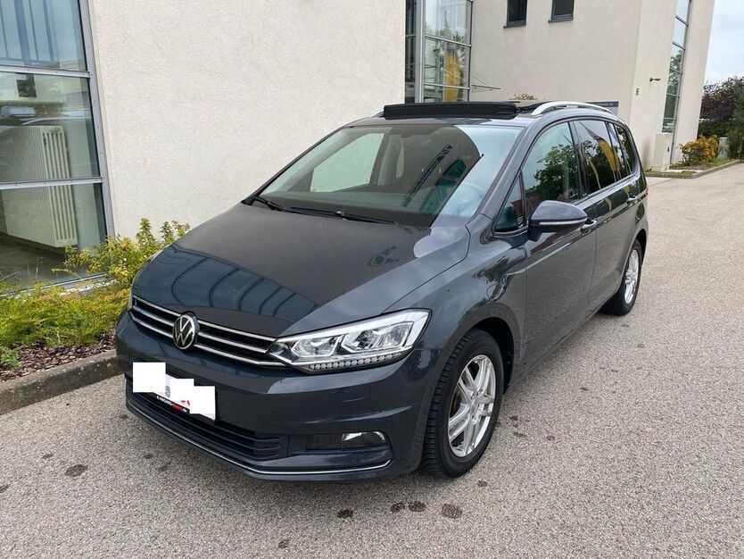 VW Touran 230.000 km 15.890 € Nürnberg 90431