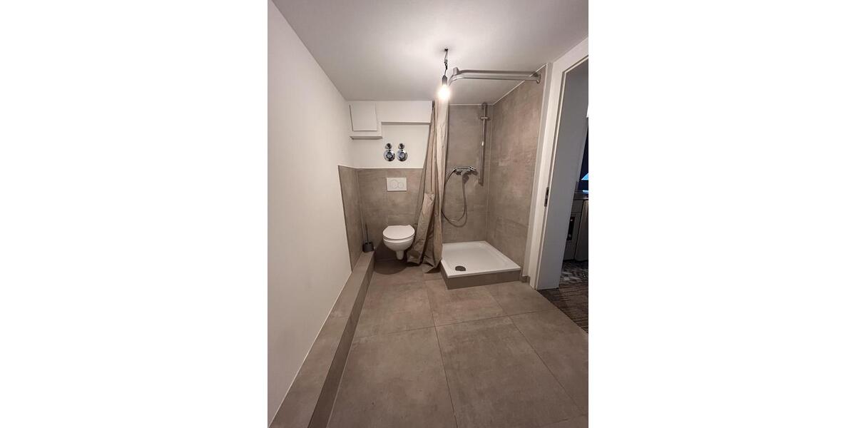 Dachgeschoßwohnung Fürth Altstadt - 1 Zimmer, 37 m&sup2;, 750&euro; | Angebot:25280957