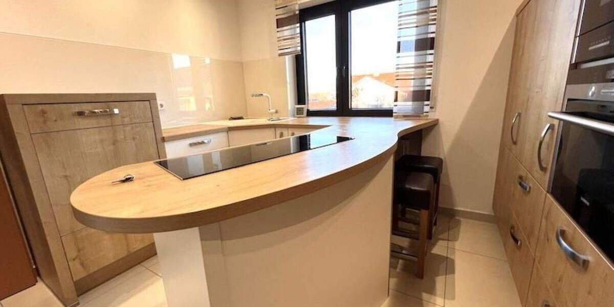 Etagenwohnung Pyrbaum - 4 Zimmer, 111 m&sup2;, 379.000&euro; | Angebot:25662843