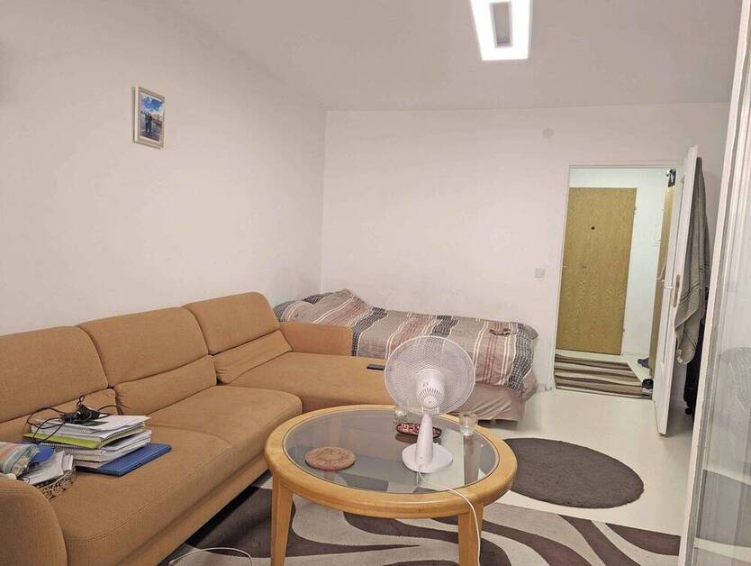 TOP-verkehrsgünstig: 1-Zimmer-Wohnung am Plärrer