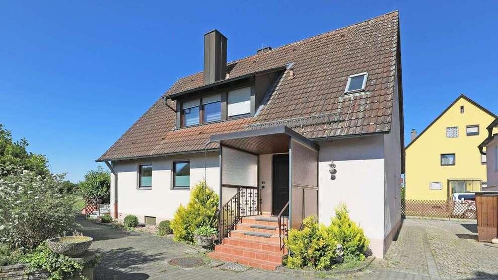 Wohnung zum Kaufen in Nürnberg 250.000 € 77.6 m²