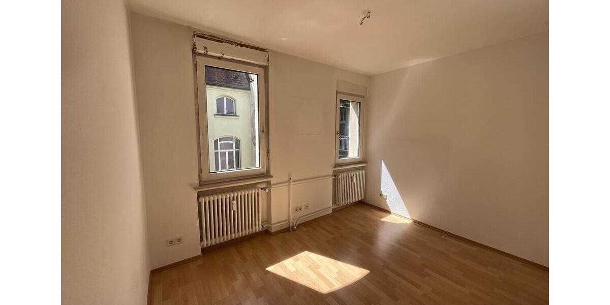 Dachgeschoßwohnung Nürnberg Eberhardshof - 3 Zimmer, 73 m&sup2;, 870&euro; | Angebot:26677291