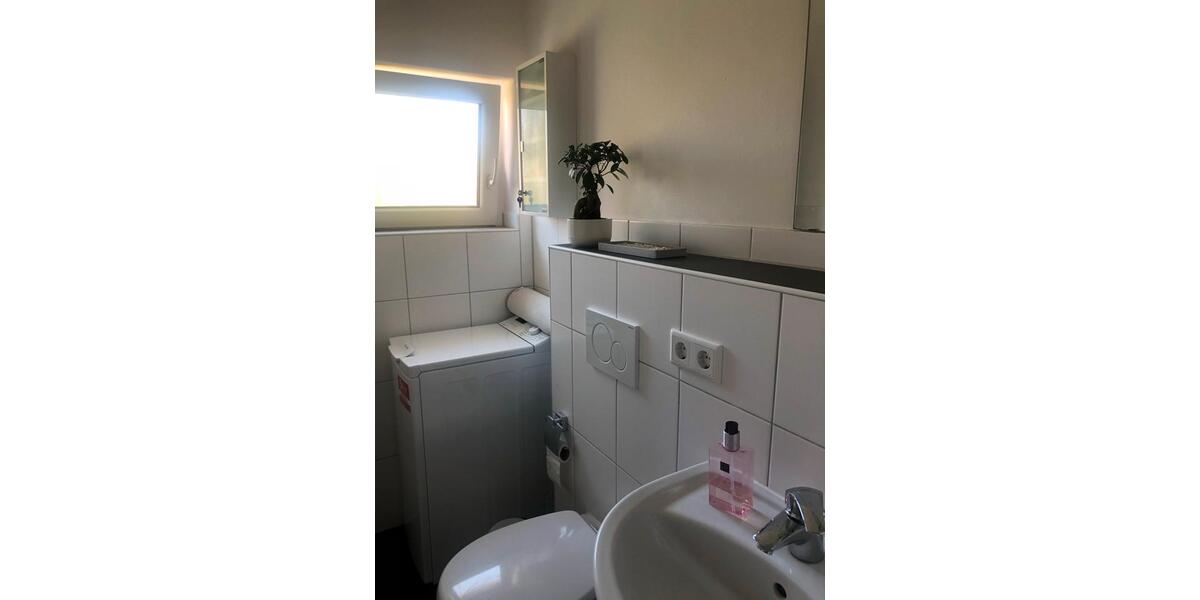 UNTERMIETE 1-Zimmer Wohnung mit Balkon, Nürnberg, Miete zimmer