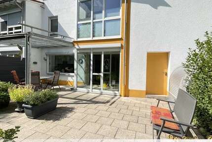 Haus zum Kaufen in Rückersdorf 618.000 € 158 m²