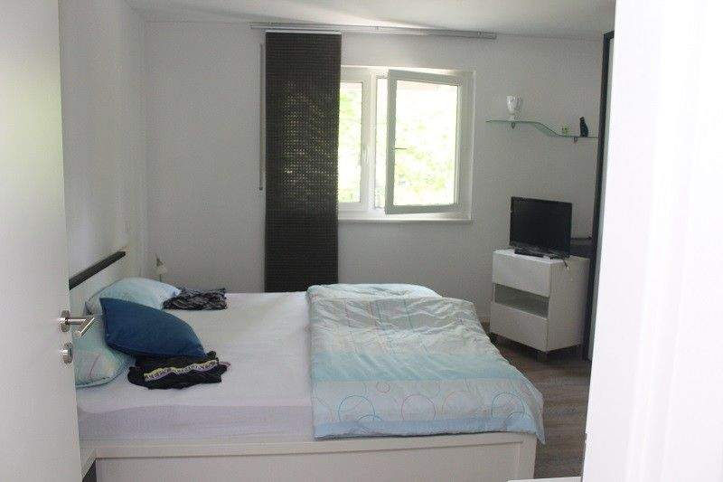 Top Modern - sehr gepflegte und komfortable 3-Zimmer-Wohnung am Rande des Burgbergs 3 zimmer