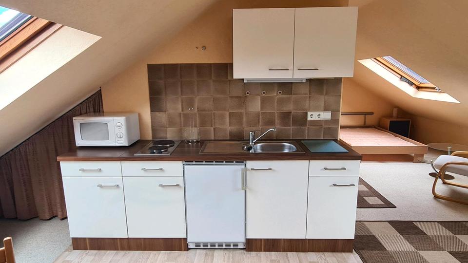 Dachgeschoßwohnung Fürth Atzenhof - 1 Zimmer, 35 m&sup2;, 610&euro; | Angebot:27551793