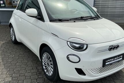 Fiat 500e 13.143 km 19.490 &euro; Eckental 90542