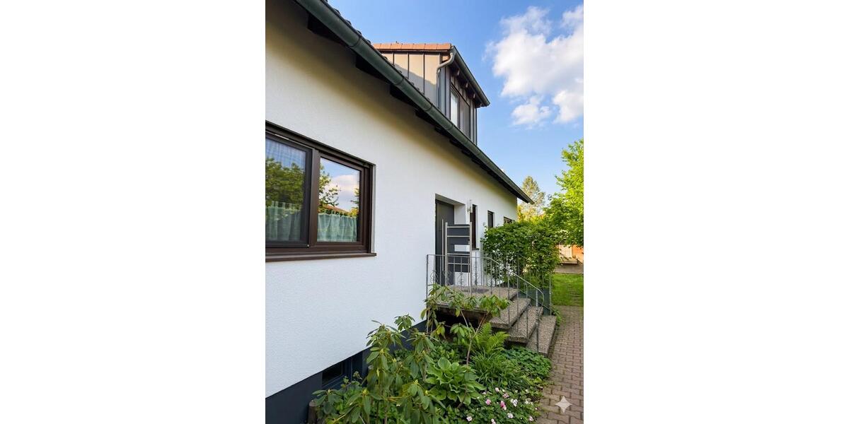 Dachgeschoßwohnung Wilhermsdorf - 4 Zimmer, 102 m&sup2;, 1.190&euro; | Angebot:25742562