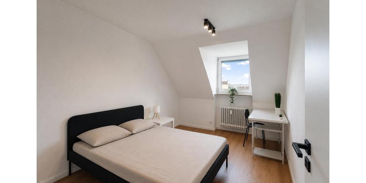 Dachgeschoßwohnung Nürnberg Eberhardshof - 3 Zimmer, 23 m&sup2;, 490&euro; | Angebot:26676120
