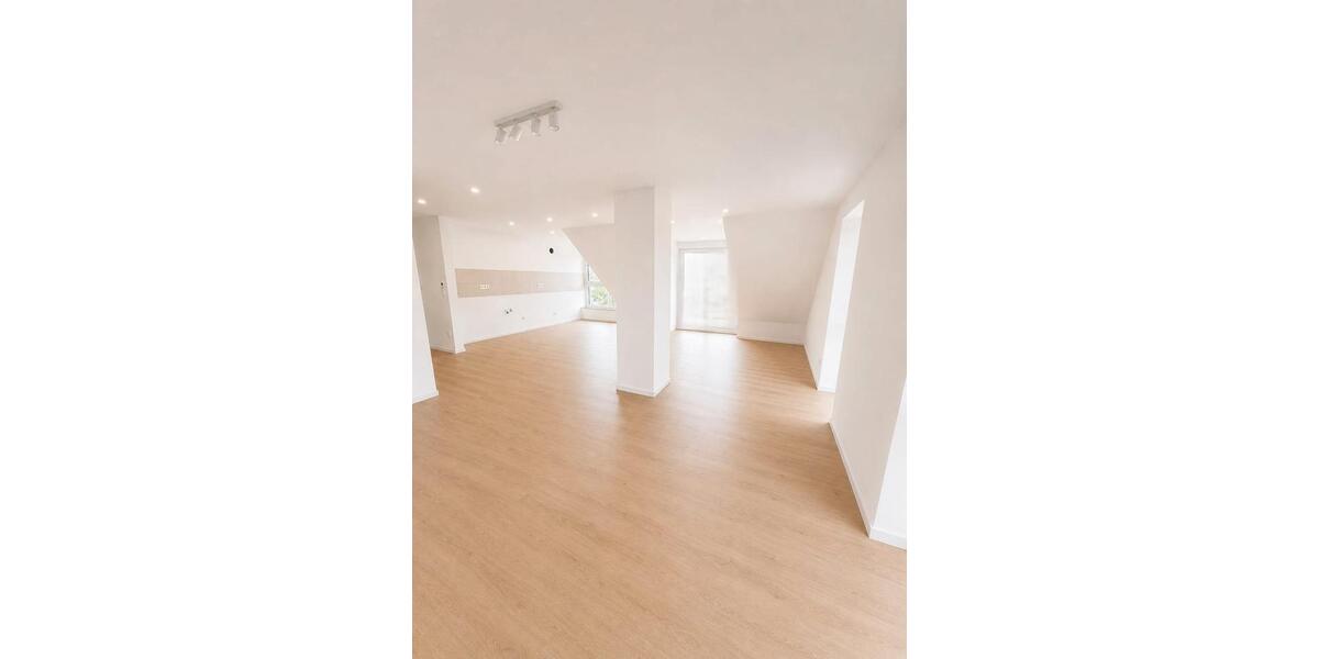 Dachgeschoßwohnung Oberasbach - 3 Zimmer, 98 m&sup2;, 1.290&euro; | Angebot:26608641