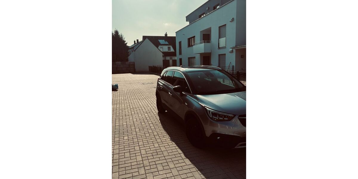 Opel Crossland (X) 88.000 km 12.500 &euro; Poxdorf 91099