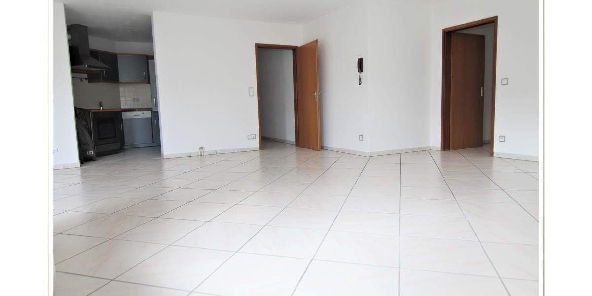 Etagenwohnung Erlangen Erlangen-Süd - 3 Zimmer, 98 m&sup2;, 1.250&euro; | Angebot:25798661