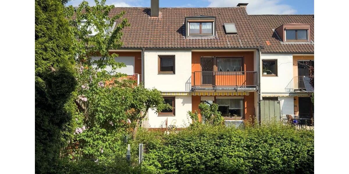 Reihenhaus Nürnberg Langwasser - 6 Zimmer, 127 m&sup2;, 509.000&euro; | Angebot:26620105