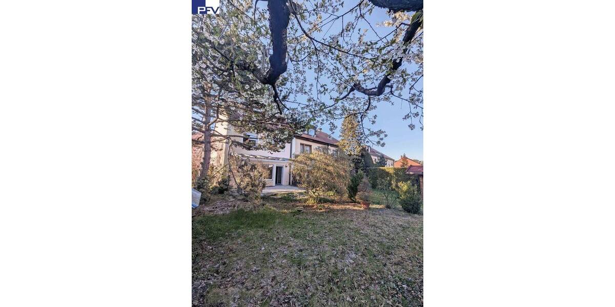 Mehrfamilienhaus, Wohnhaus Nürnberg Langwasser - 7 Zimmer, 166 m&sup2;, 549.000&euro; | Angebot:26242982