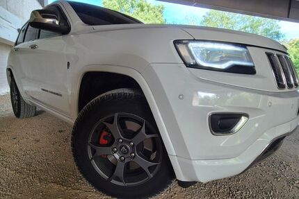Jeep Grand Cherokee 204.000 km 12.900 € Nürnberg 90453