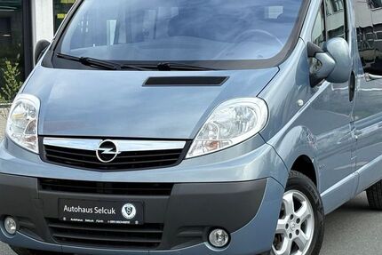 Opel Vivaro 184.000 km 10.890 &euro; Fürth (bei Nürnberg) 90768