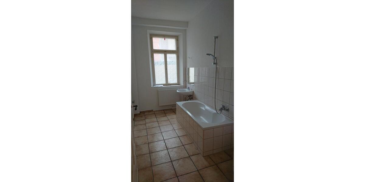 Erdgeschoßwohnung Nürnberg Gleißhammer - 2.5 Zimmer, 64 m&sup2;, 775&euro; | Angebot:26104136