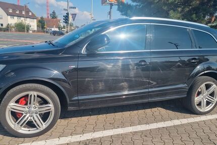 Audi Q7 216.436 km 14.300 € Nürnberg 90449