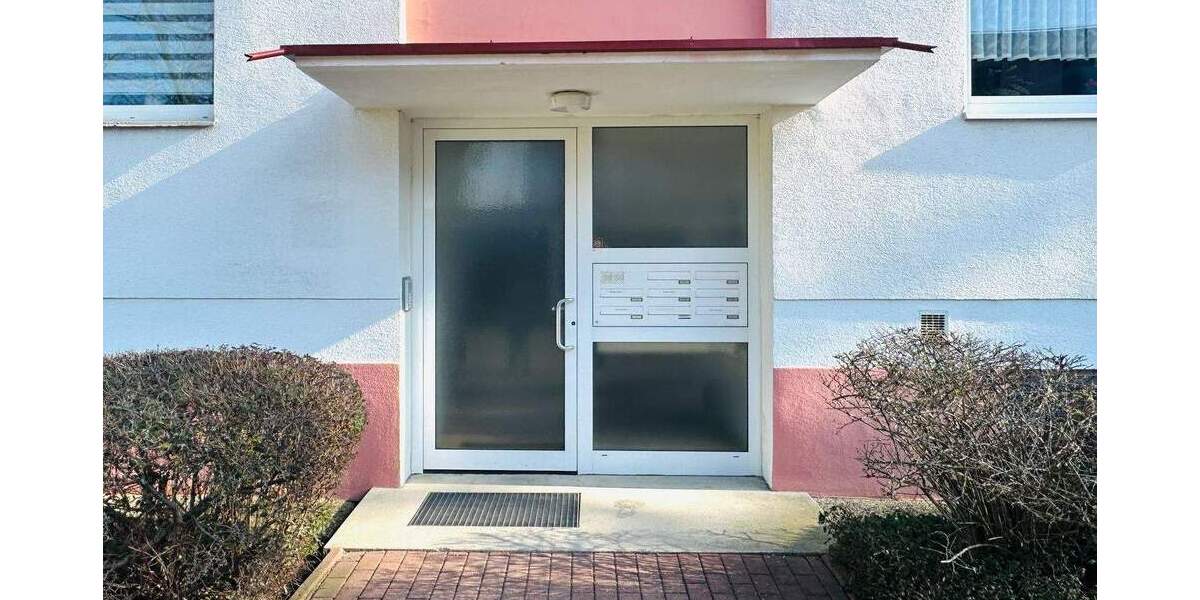 ** Helle 3 Zimmer Wohnung mit guter Ausstattung, 2 Balkonen, Einbauküche - frei ** 3 zimmer