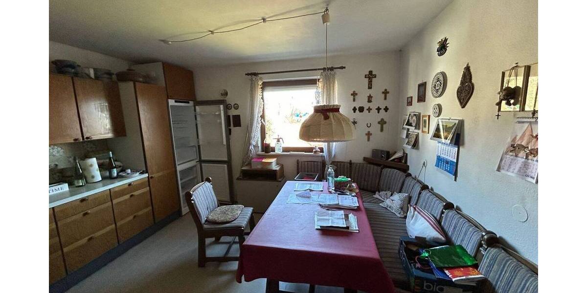 Freistehendes Mehrfamilienhaus mit großem Grundstück...3-Familienhaus in Alterlangen 9 zimmer