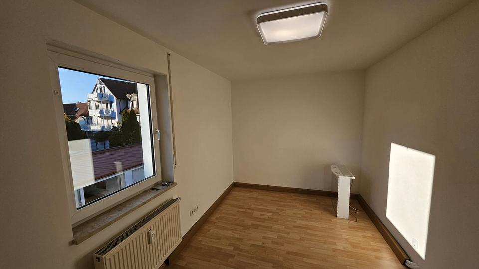 Etagenwohnung Oberasbach - 3 Zimmer, 71 m&sup2;, 810&euro; | Angebot:27605319