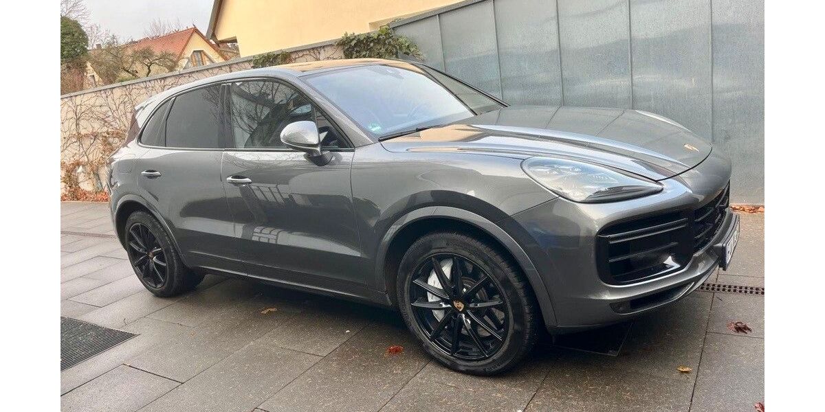 Porsche Cayenne 120.000 km 59.500 &euro; Nürnberg 90402