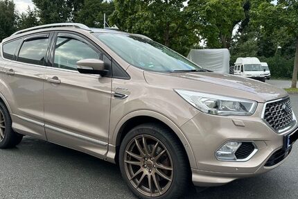 Ford Kuga 70.000 km 19.750 &euro; Nürnberg 90451