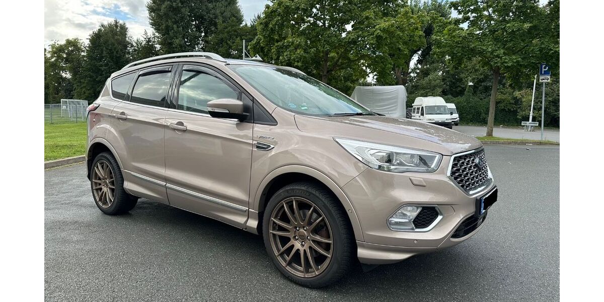 Ford Kuga 70.000 km 19.750 &euro; Nürnberg 90451