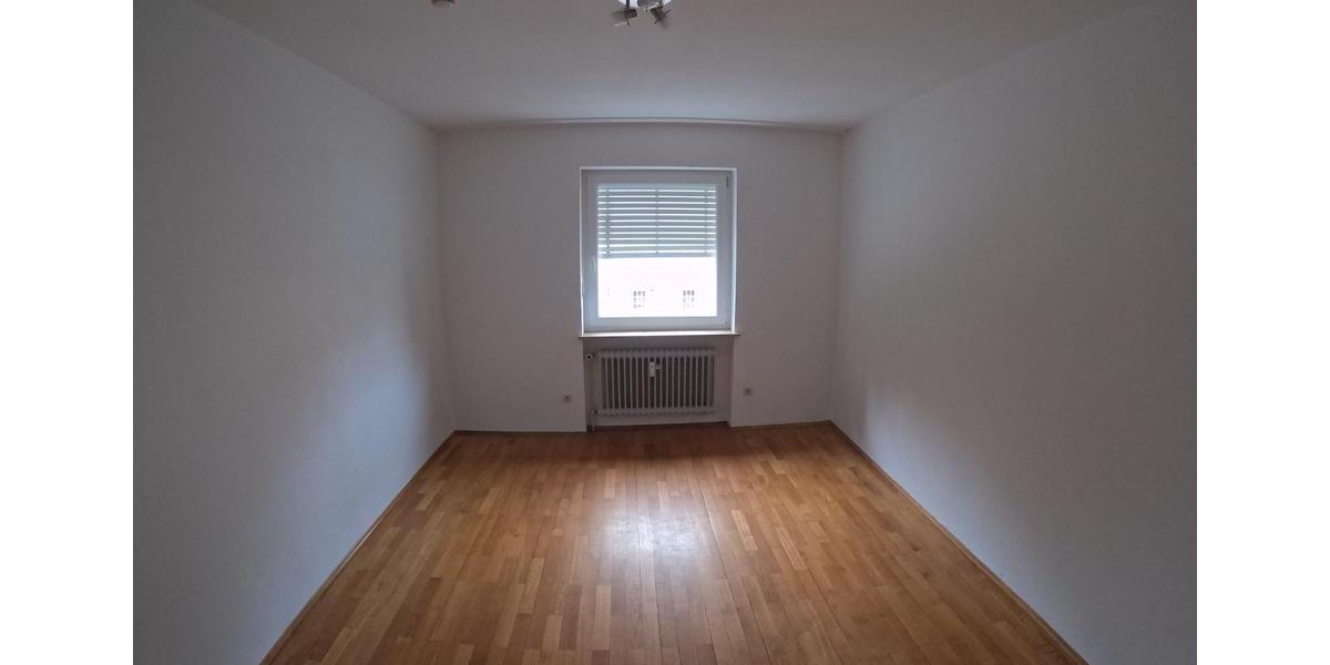 Reihenhaus Nürnberg Gaismannshof - 4 Zimmer, 140 m&sup2;, 2.000&euro; | Angebot:25175093