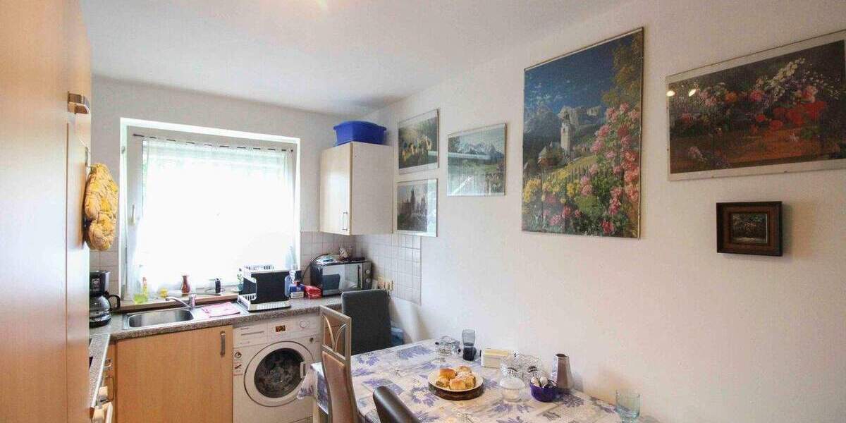 Flexibles Wohnen: Doppelhaushälfte mit zwei separaten Wohnungen, Terrasse und Garten 6 zimmer