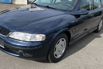 Opel Vectra 47.000 km 4.800 &euro; Nürnberg 90431