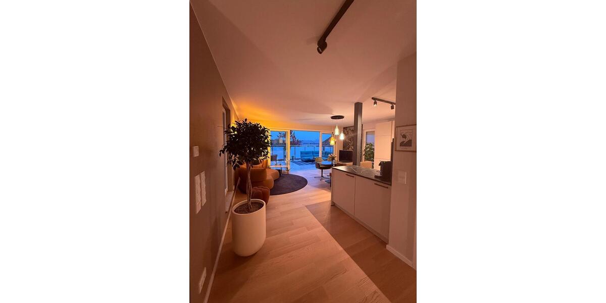 Exklusives Penthouse über den Dächern von Nürnberg-Schniegling 2 zimmer