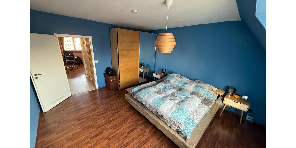 Wohnung in der Nähe des Friedrich-Ebert-Platzes 3 zimmer