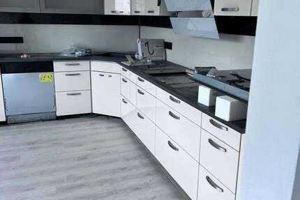 Wohnung Berg bei Neumarkt in der Oberpfalz - 4 Zimmer, 120 m&sup2;, 1.200&euro; | Angebot:25392221