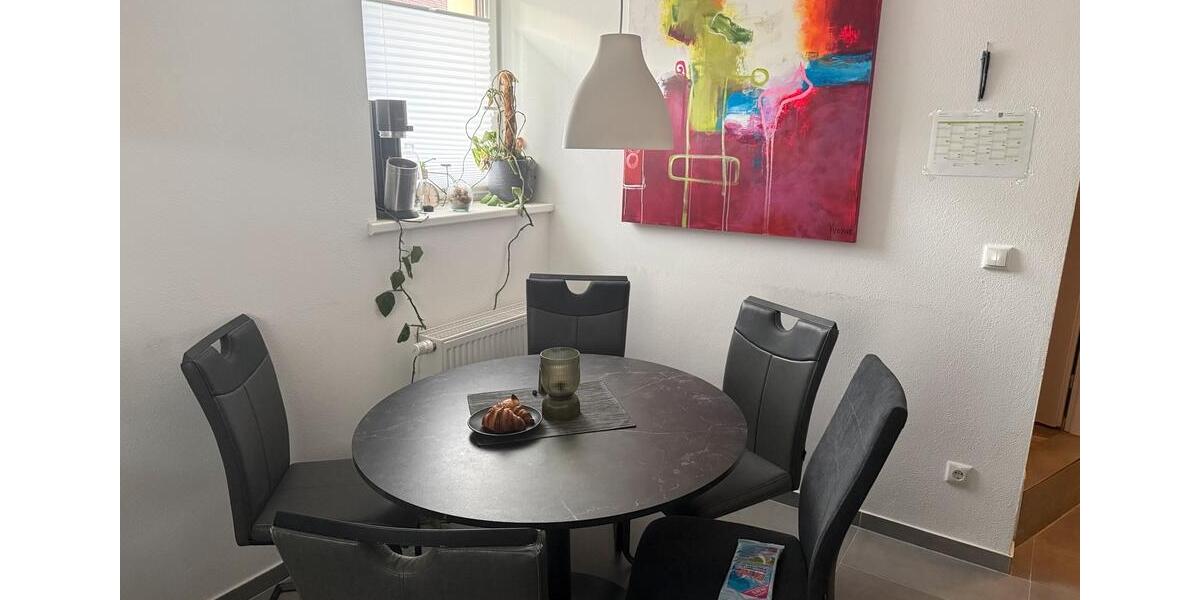 Einfamilienhaus Uttenreuth - 7 Zimmer, 181 m&sup2;, 1.999&euro; | Angebot:27614404