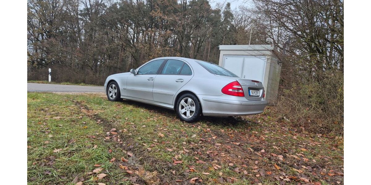 Mercedes-Benz E 220 191.090 km 9.000 &euro; Schwarzenbruck 90592