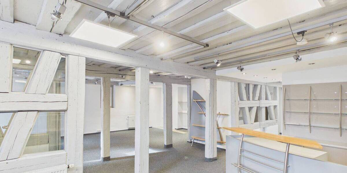 Gewerbeobjekt Roth - 5 Zimmer, 875&euro; | Angebot:26918145