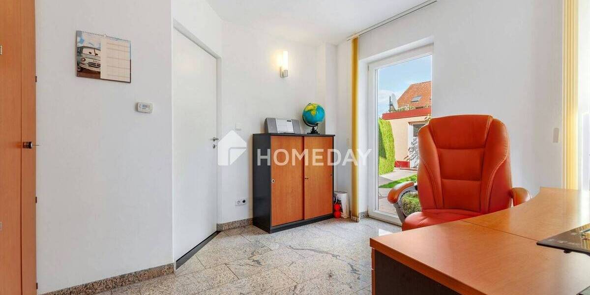 Repräsentatives Haus für Familie & Business: separater Office-Bereich, Sauna, A+ 7 zimmer