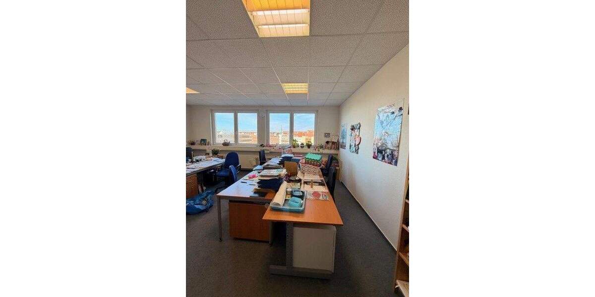 Gewerbeobjekt Fürth Südstadt - 5 Zimmer, 187 m&sup2;, 1.870&euro; | Angebot:24594252