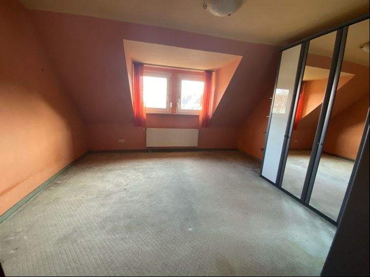 Etagenwohnung Fürth Ronhof - 4 Zimmer, 117 m&sup2;, 369.000&euro; | Angebot:25670927